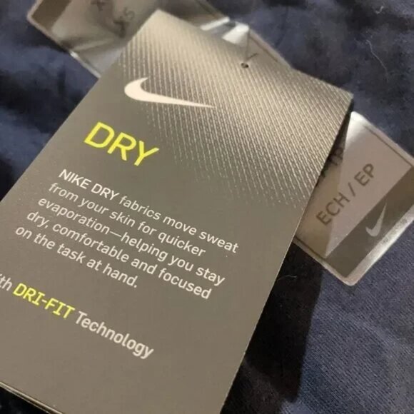 New with Tags Nike Dri Fit Cross Regionals cotton long sleeve T Women’s XS Navy - Picture 10 of 11